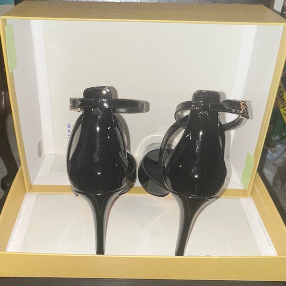 Michael Kors Open Toe Patent Leather Heels - Picture 4 of 9